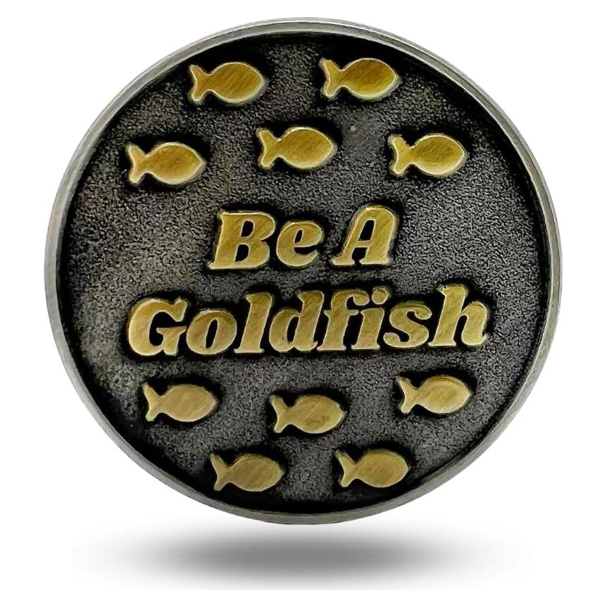 Marcador de Pelota de Golf Magnético Pez Dorado Metal Completo