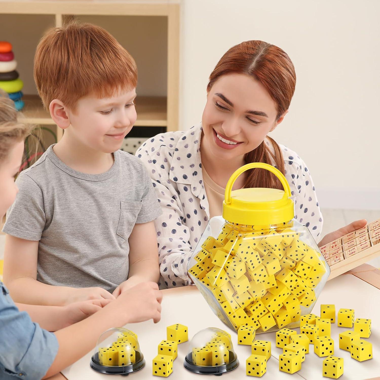 200 Dados de Espuma Amarillos + 50 Vasos + Cubo Soulchen