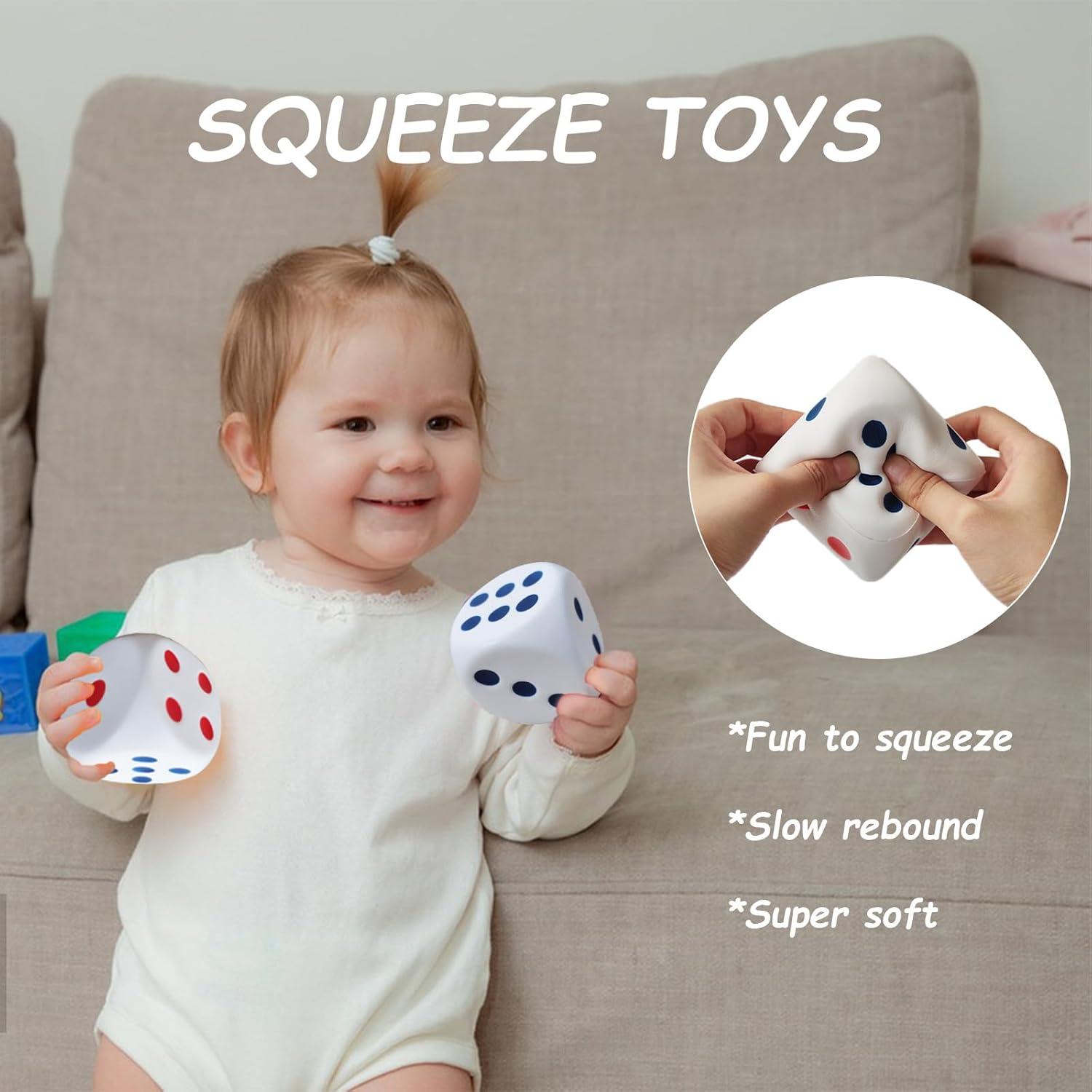 Paquete de 2 pelotas de estrés Dshengoo en forma de dados 7.87 cm