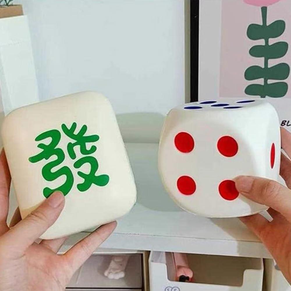 Bola Antiestrés en Forma de Dado Banngo 8 cm - Alivio de Ansiedad