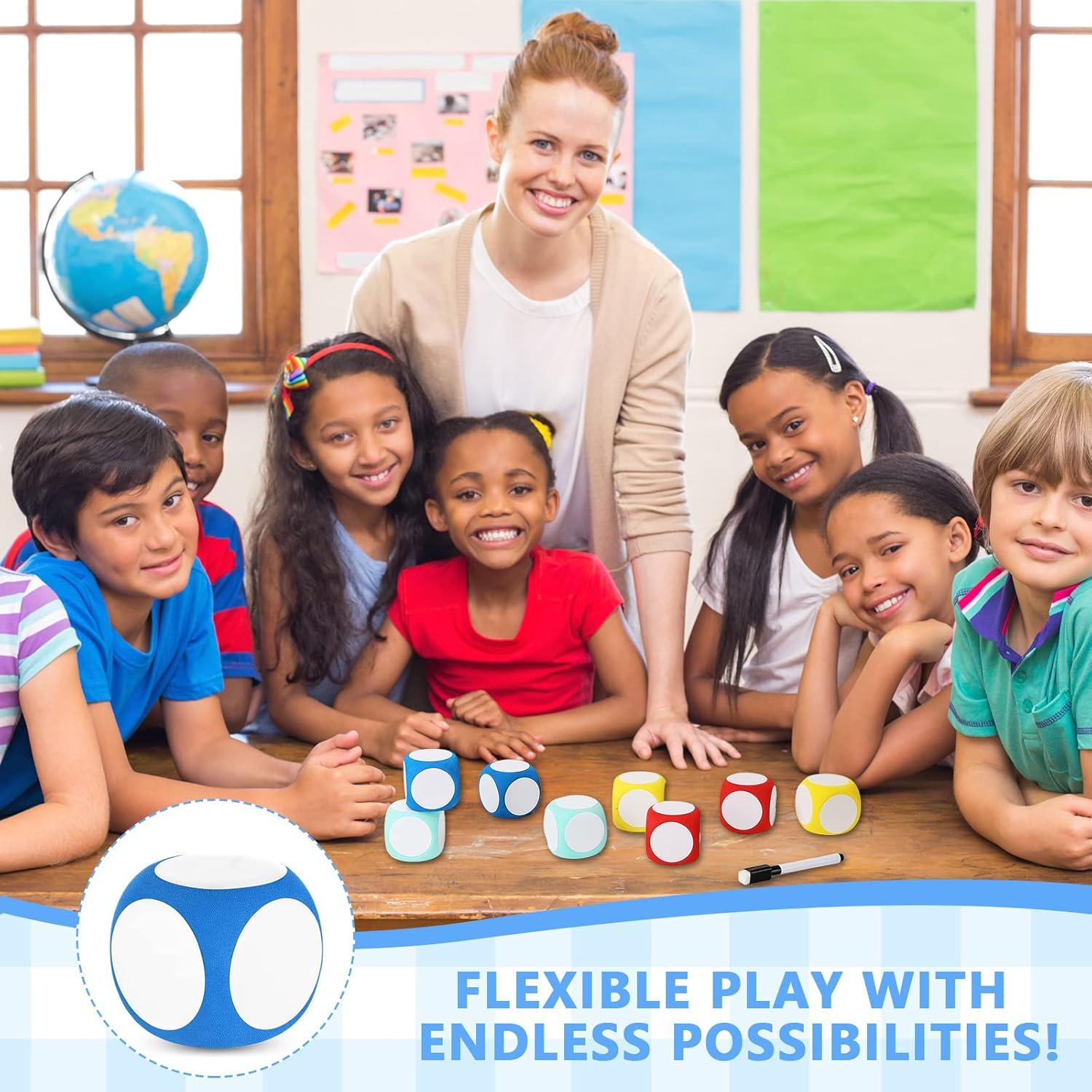 Juego de Dados Borrables Chivao 5 cm con Marcador - 4 Pzs