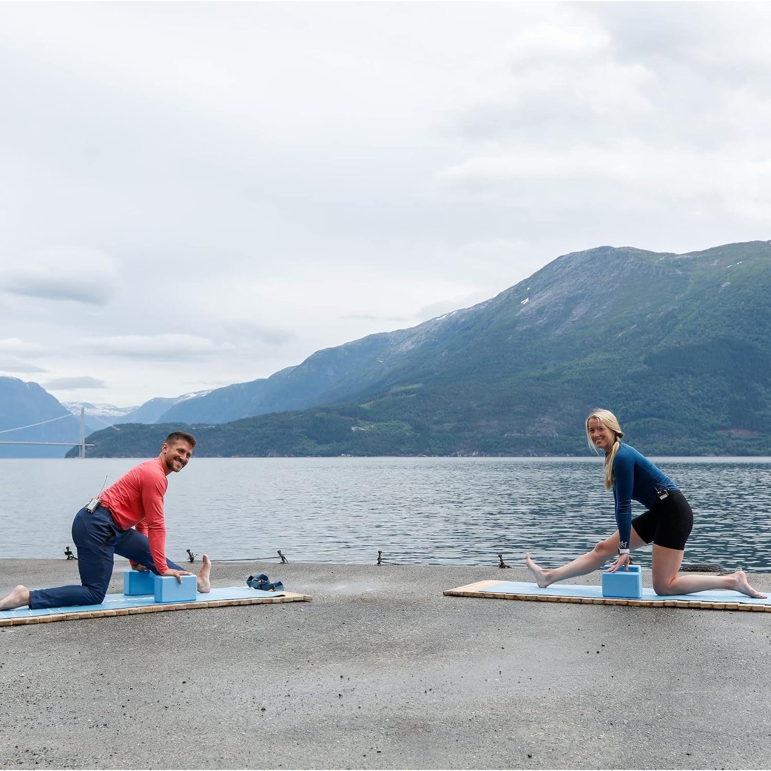 Bloques de Yoga Hydrow - Espuma EVA Azul 22.86x15.24x10.16 cm