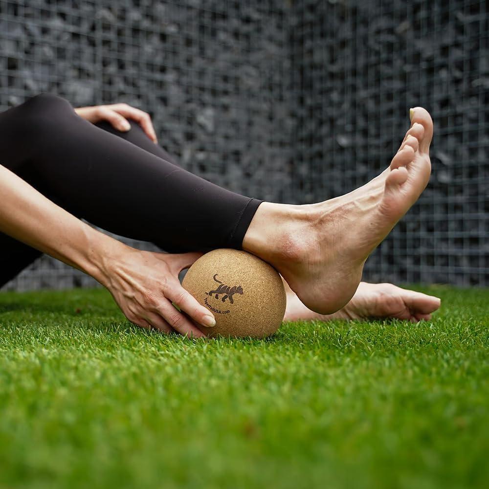 Pelota de Masaje Tiger Tail ReGreen 5.0 de Corcho - Alivio Muscular