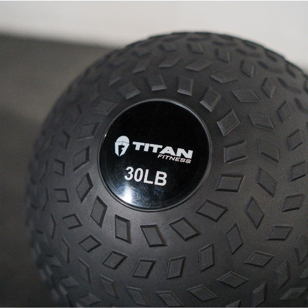Balón de Slam Titan Fitness 13.6 kg Caucho Antideslizante