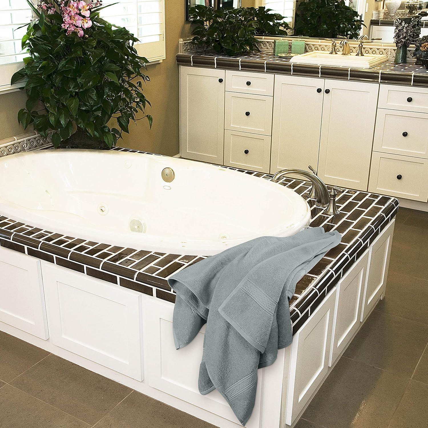 Juego de Toallas de Baño Utopia 4 Piezas 600GSM Gris Frío