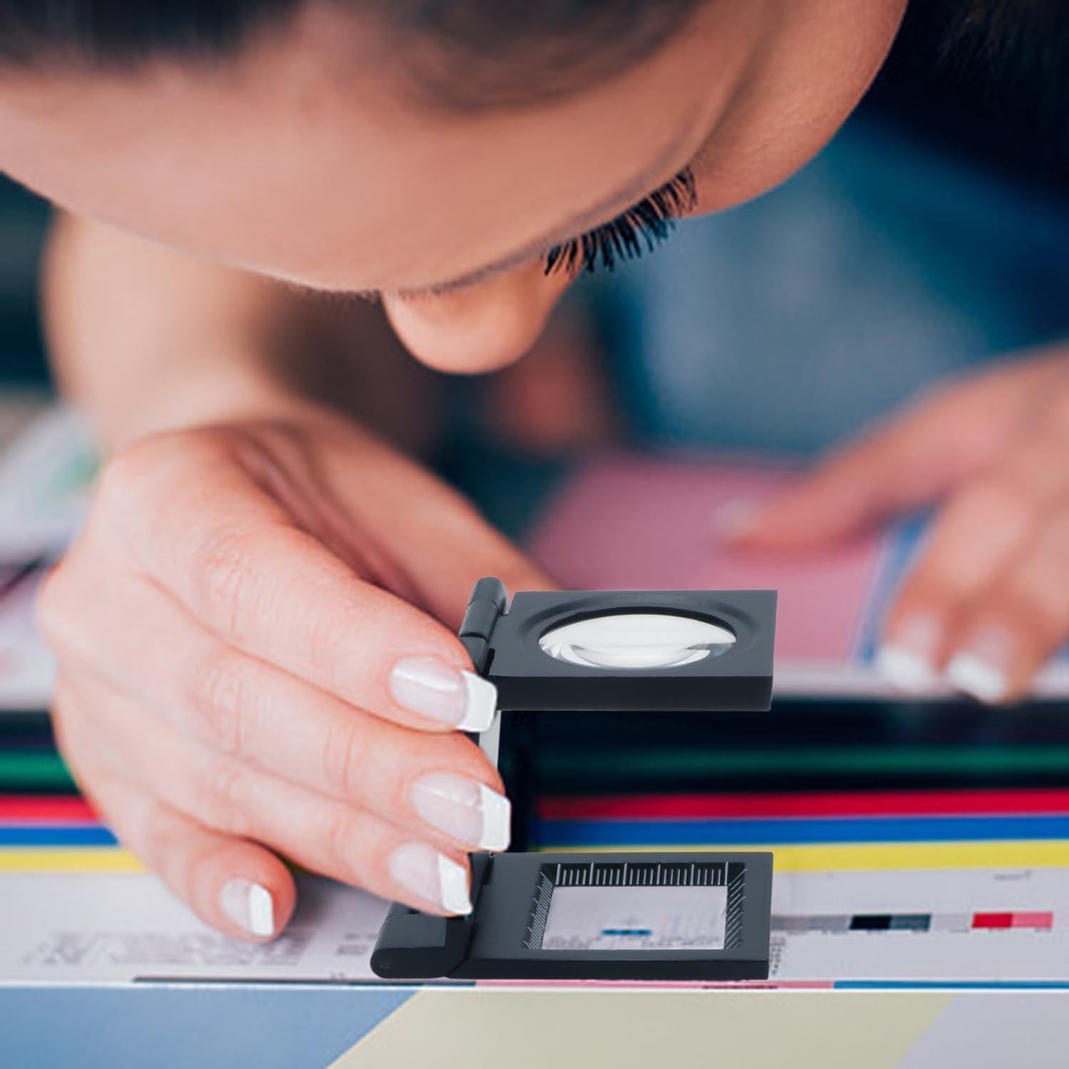 Lupa Plegable Rongon 10X 28mm con Escala y Funda de Cuero