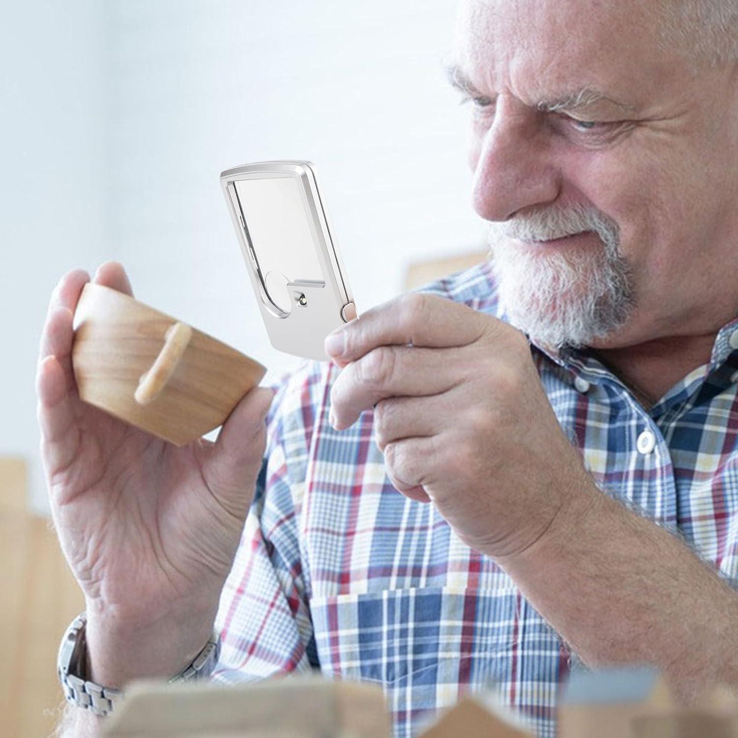Lupa de Lectura Iluminada Rongon 6X/3X con Estuche de Cuero