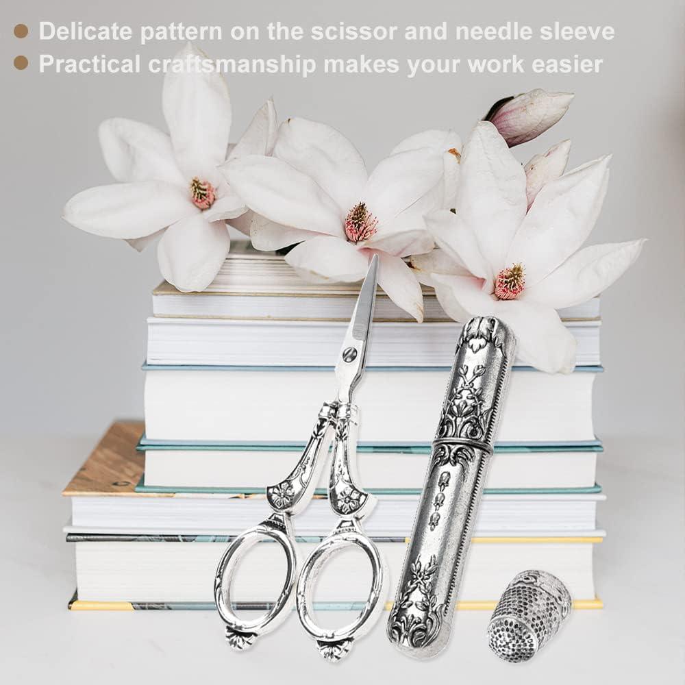 Kit de Costura Hicello con Tijeras, Dedal y Hilo - Vintage