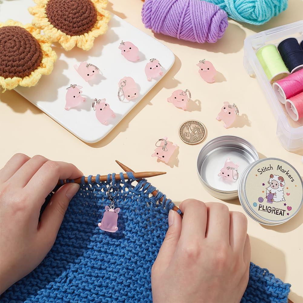 PLIGREAT 12 Pcs Cute Luminous Pink Pig Charms Crochet Locking Stitch Markers Set Knitting Stitch Counter DIY Earrings Bracelet Necklace Crafts Pendant Jewelry Making Accessories Gift for Grandma Moms