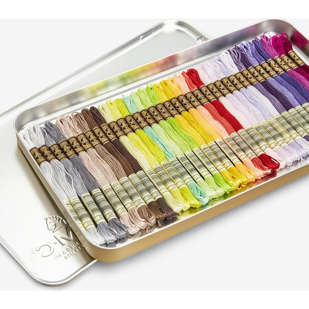 Lata de Hilos de Bordado DMC 35 Colores Algodón 7.95m