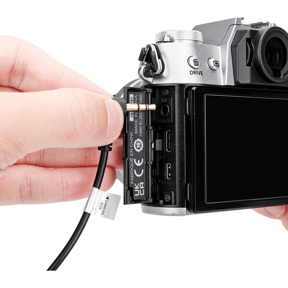 Adaptador JJC 3.5mm TRS Macho a 2.5mm Hembra para Fujifilm