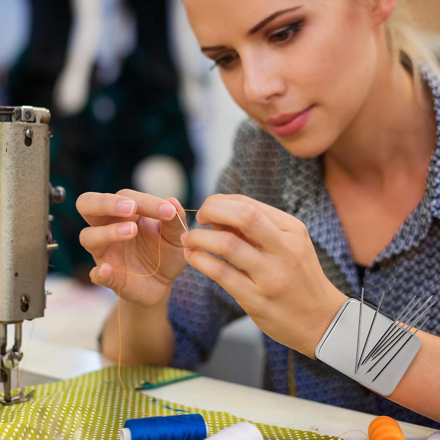 Almohadilla Magnética para Muñeca Patelai + Peines y Clips