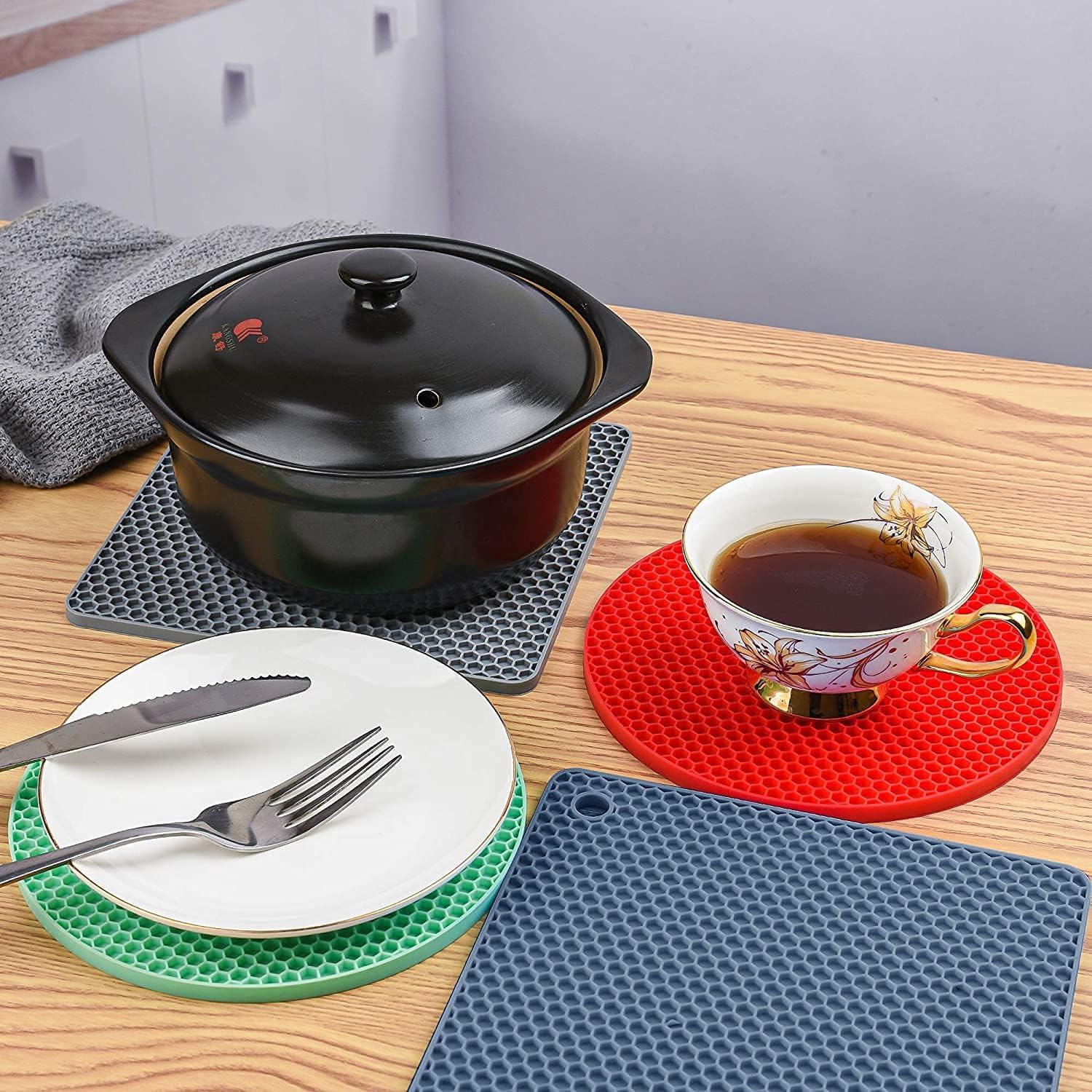 Trivetes de Silicona Hotsyang 4 Pcs Cuadrados Resistentes al Calor