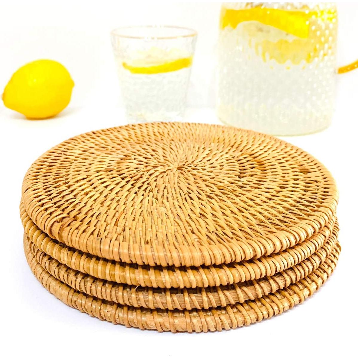 Juego de 4 Trivets Redondos de Ratan Natural 20 cm SDLQY