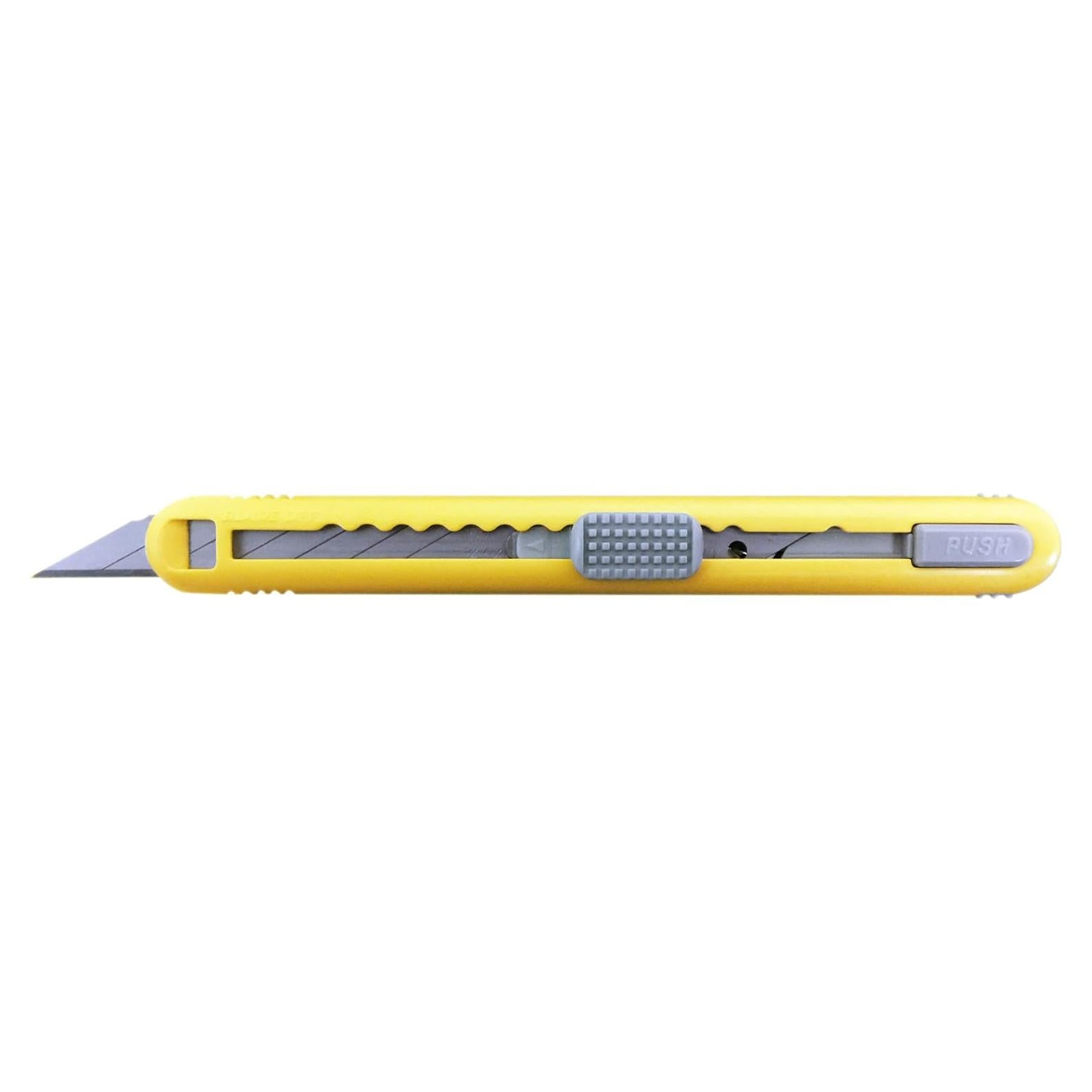 Cuchillo Utilitario NT Cutter A-553P 30 Grados Amarillo