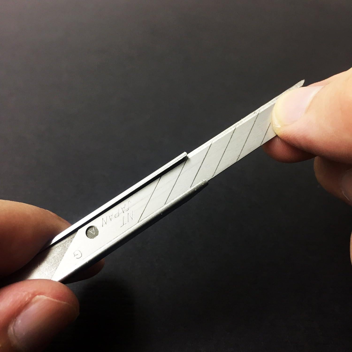 Cuchillo Utilitario NT Cutter A-553P 30 Grados Amarillo