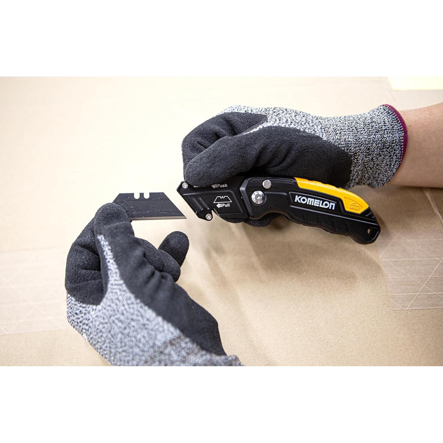 Cuchillo de Utilidad Plegable Komelon UDF-N6 con 4 Cuchillas