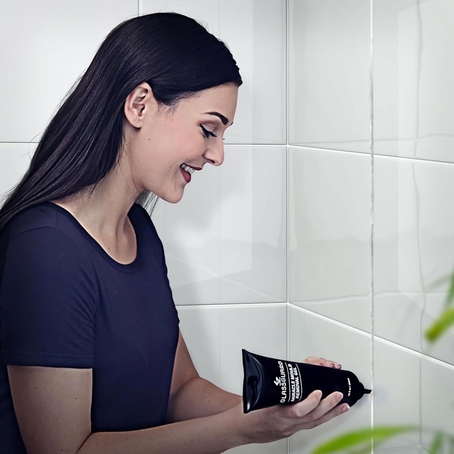 Gel Limpiador de Moho GlassGuard Miracle 300 ml - Multiusos