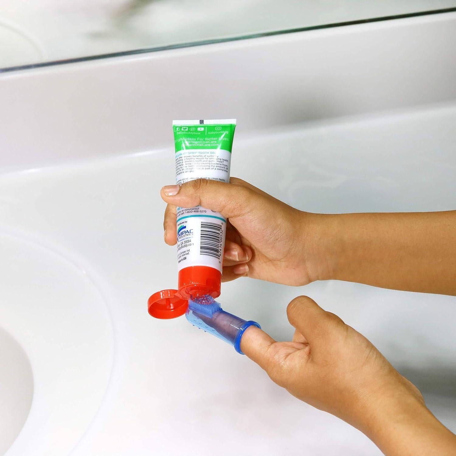 Cepillo de Dedo para Bebés Brilliant - Silicona Suave, 3 Meses+