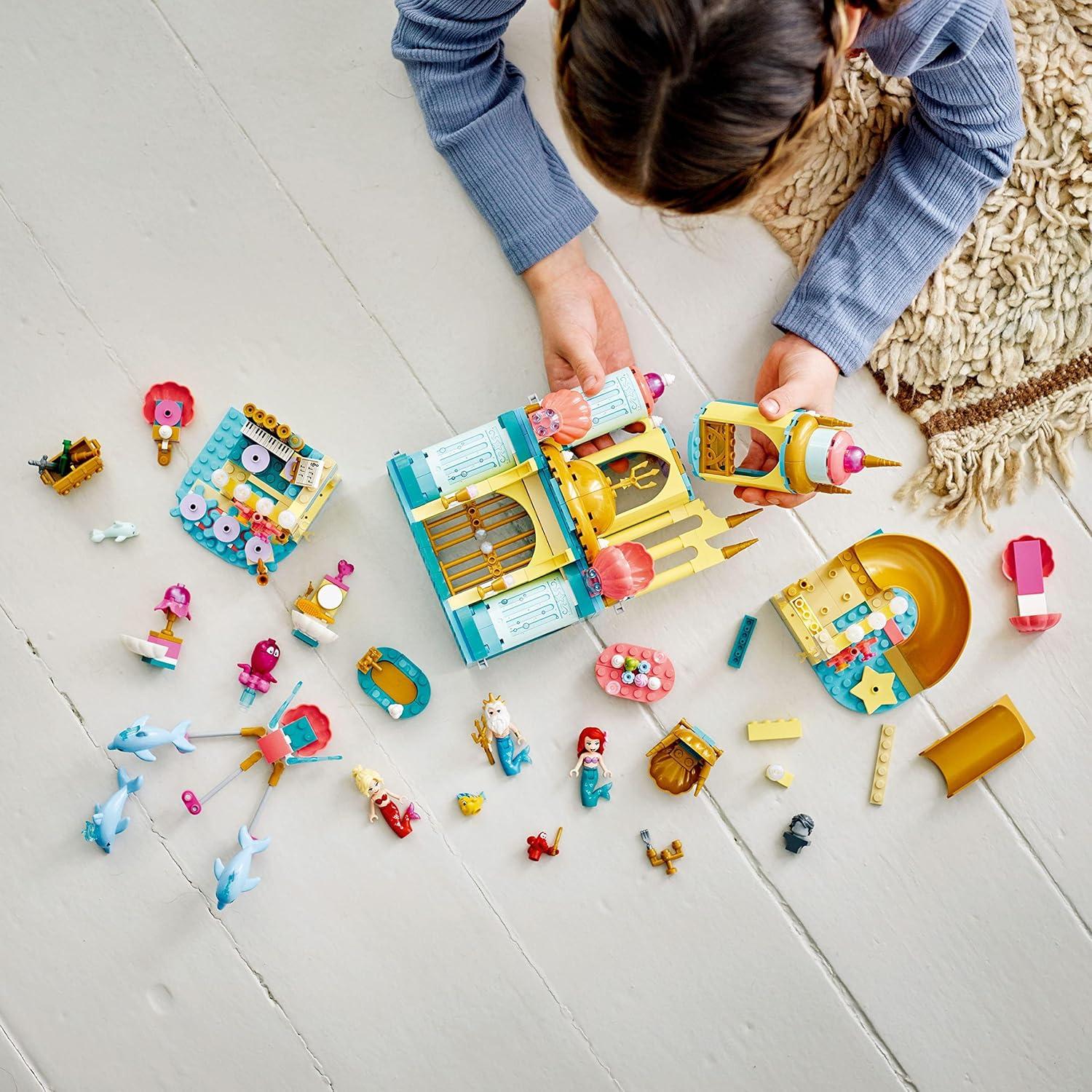 LEGO 43207 Palacio Submarino de Ariel, Juguete de Princesa