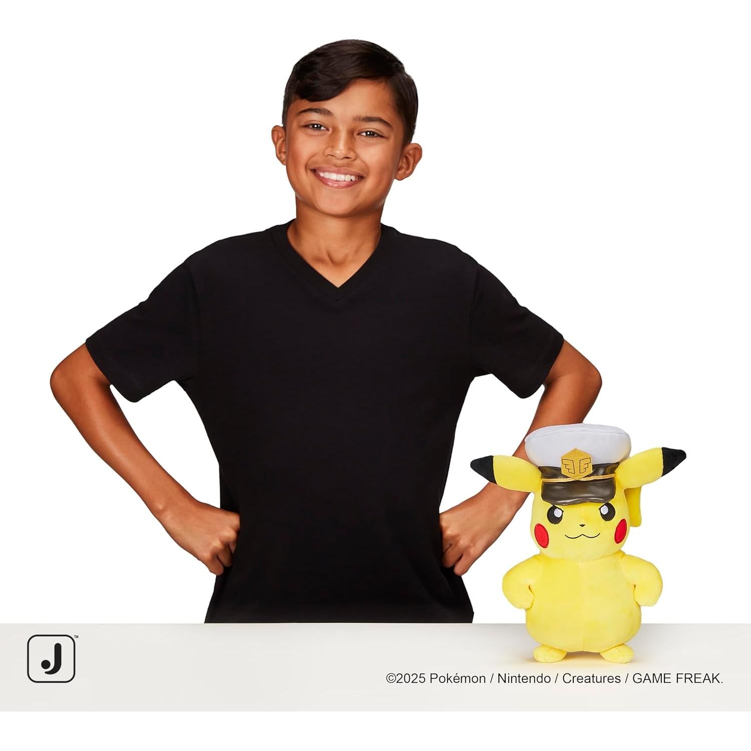 Peluche Capitán Pikachu 20 cm - Suave y Auténtico