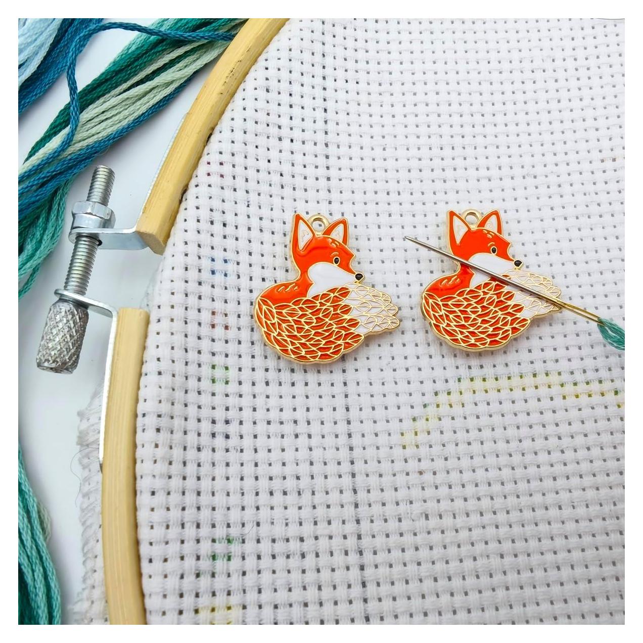 Imán de Agujas Zorro Naranja MAGNEECH - 2 Piezas