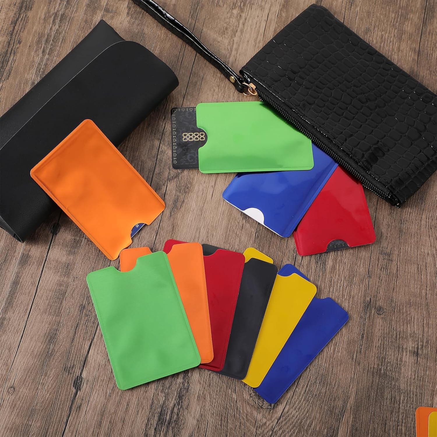 24 Fundas Bloqueadoras RFID para Tarjetas de Crédito - Colores Brillantes
