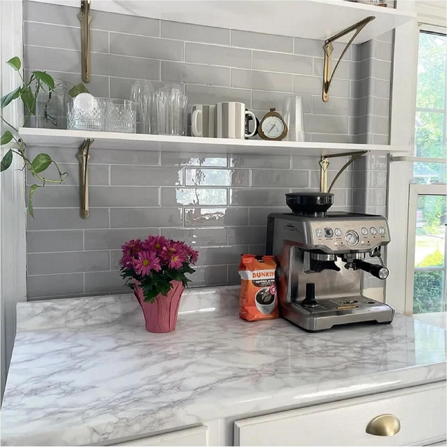 Cubierta de Vinilo Autoadhesiva EZ FAUX DECOR 91.44x182.88cm Mármol Blanco