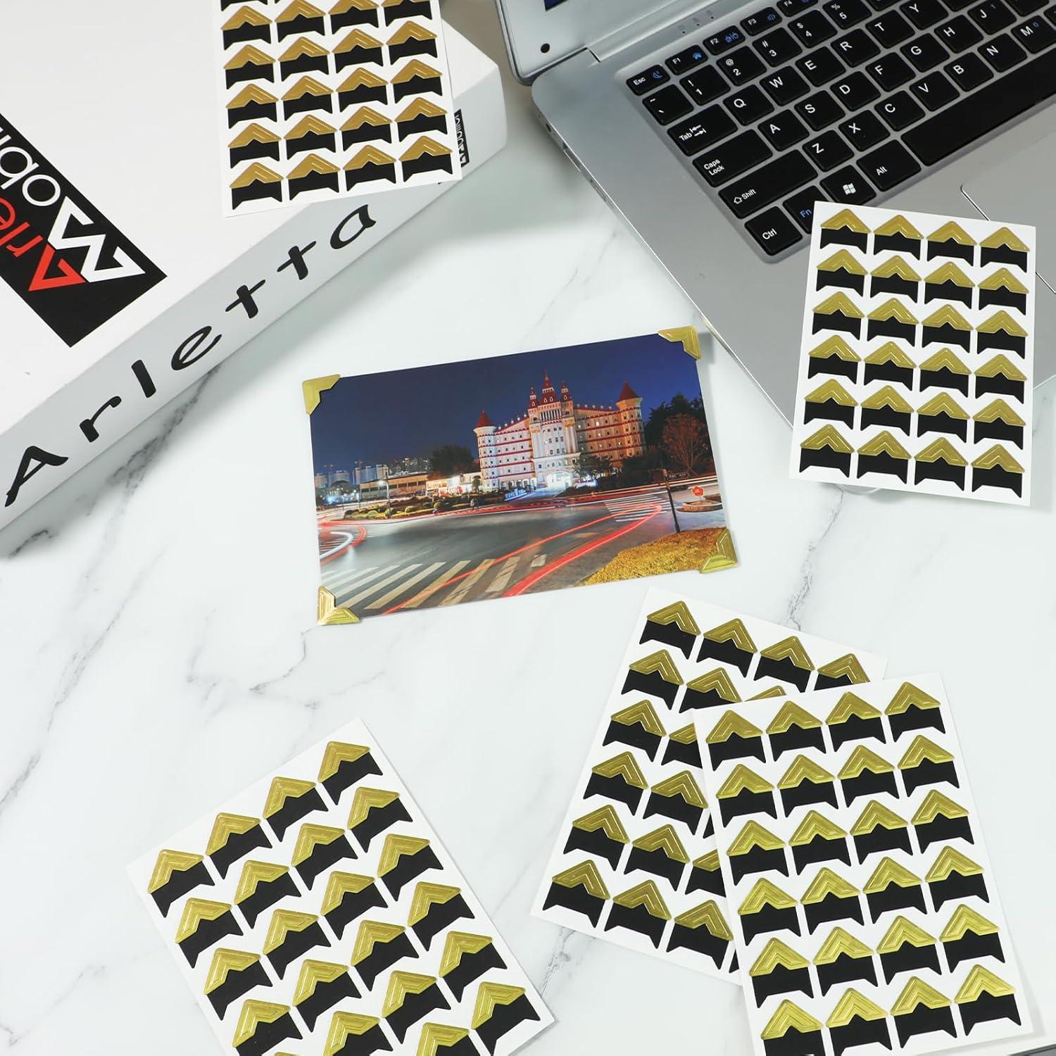 240 Esquinas de Foto Autoadhesivas Doradas Abeillo 2x2cm