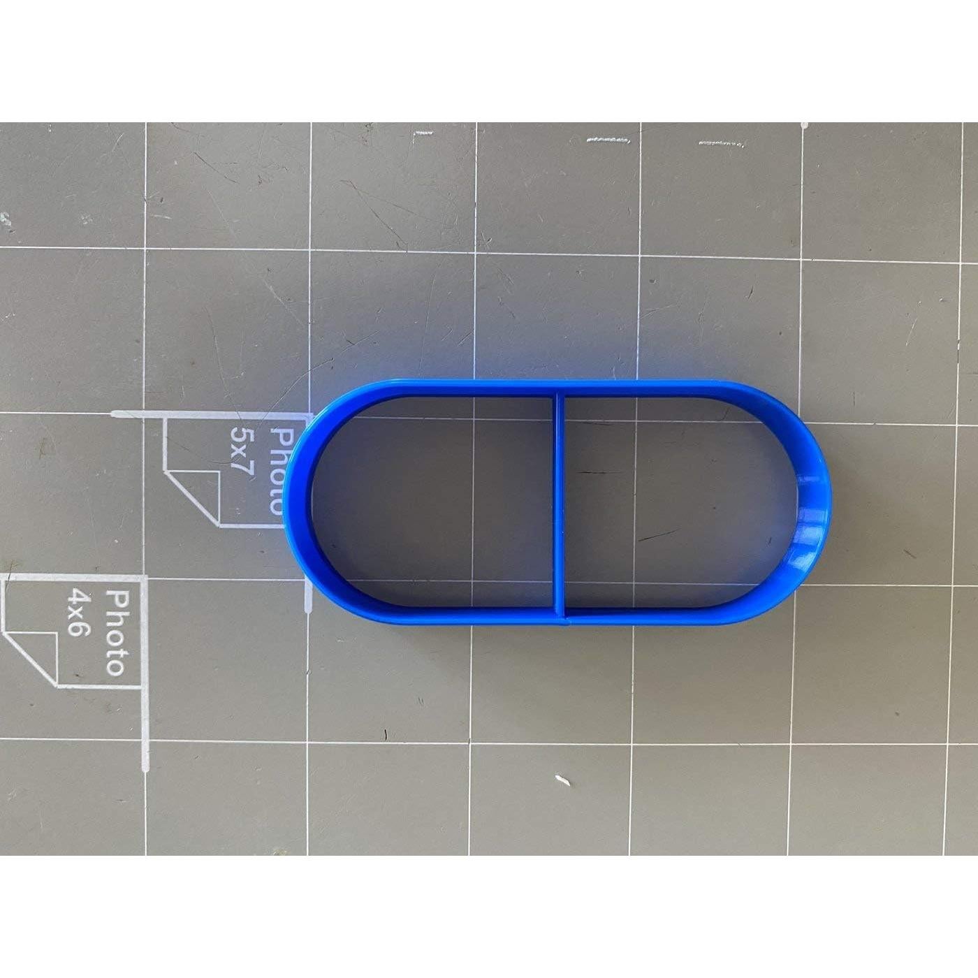 Cortador de Galletas Pastilla Cookie Cutz 8.89 cm Reutilizable