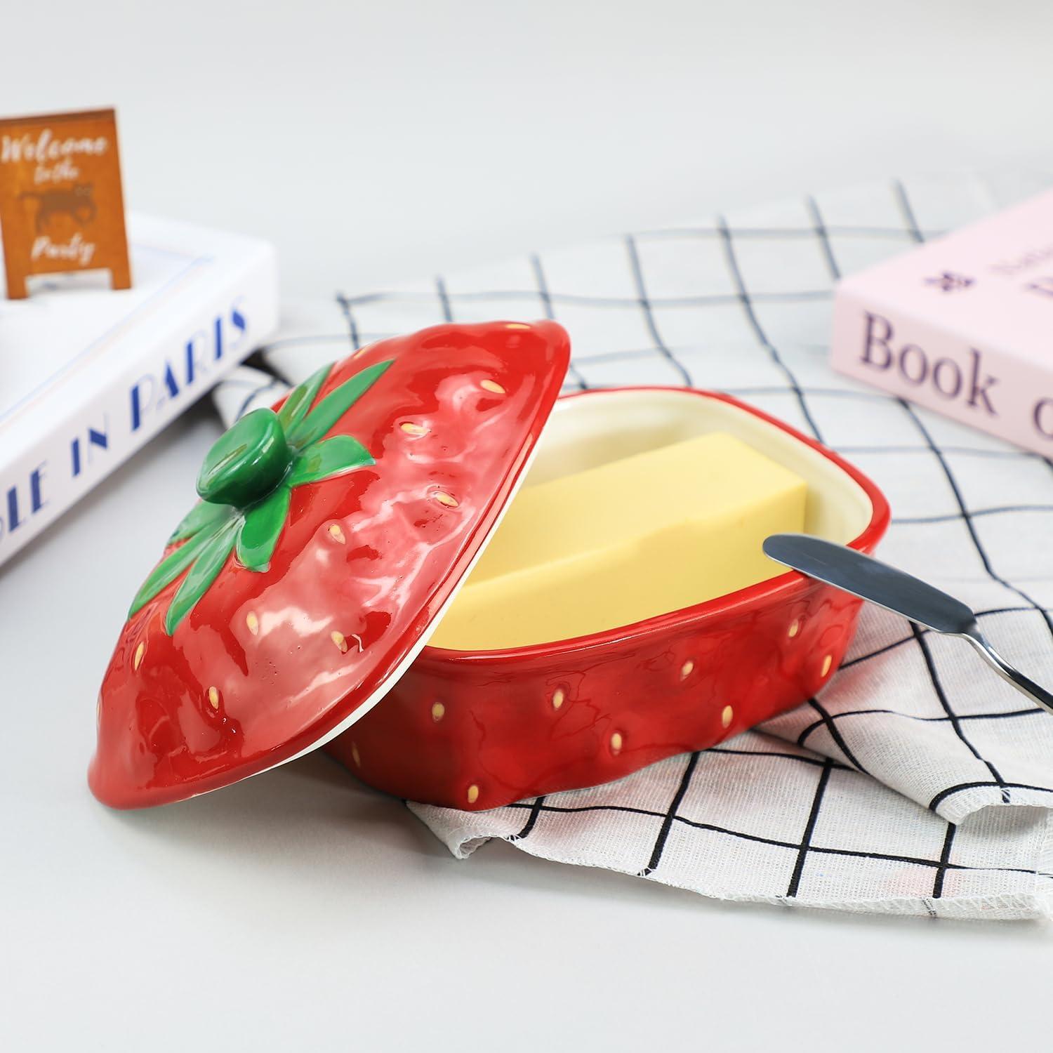 Plato de Mantequilla de Cerámica con Tapa Patrón Fresa