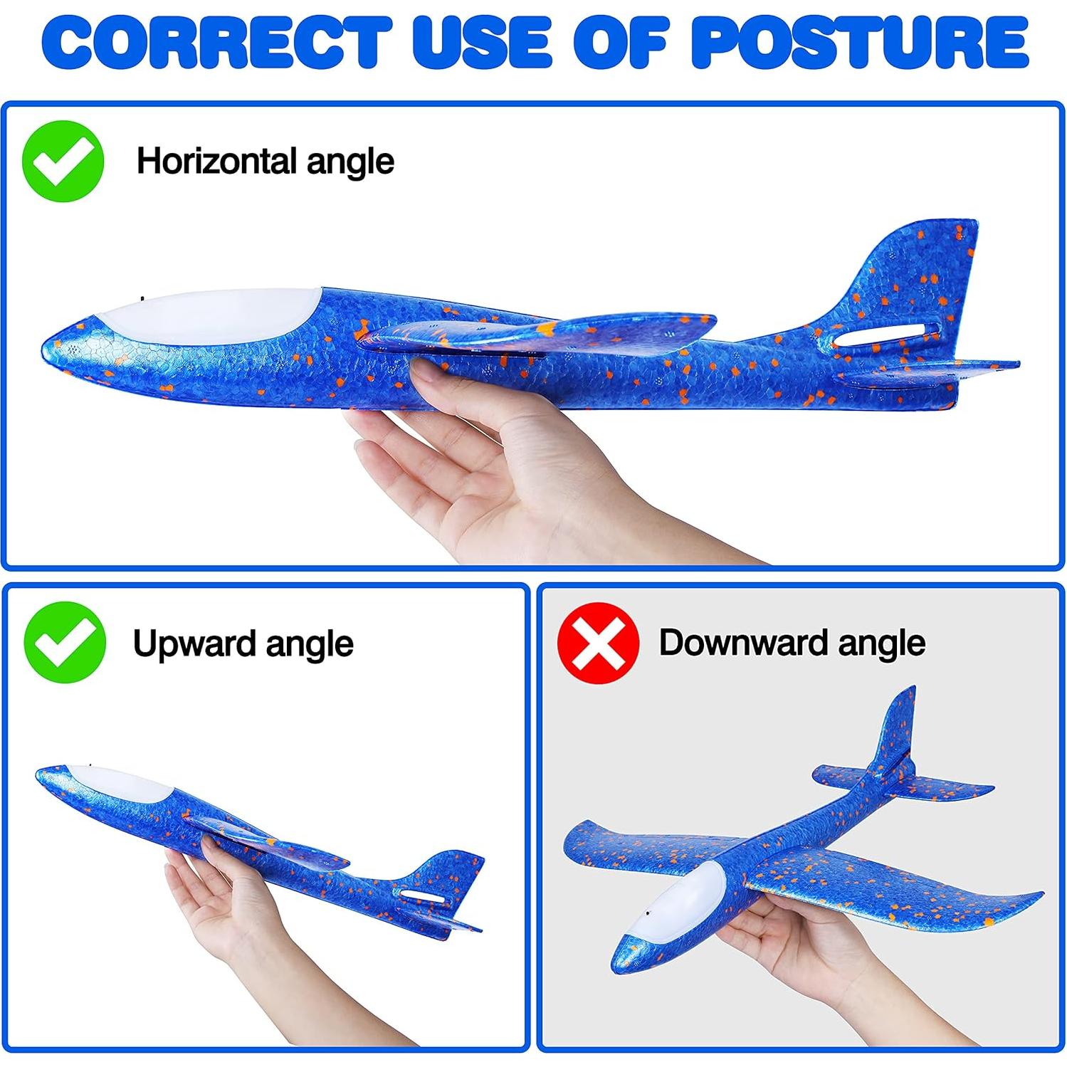 CUKU Paquete de 4 Juguetes de Avión LED - 44.5 cm