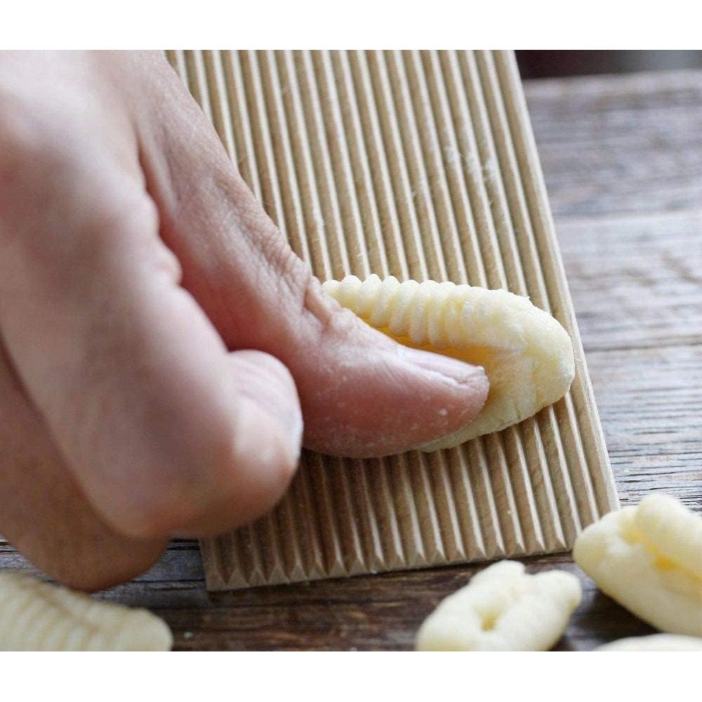 Tablero de Madera de Haya Tagliapasta para Dumplings 18x26 cm