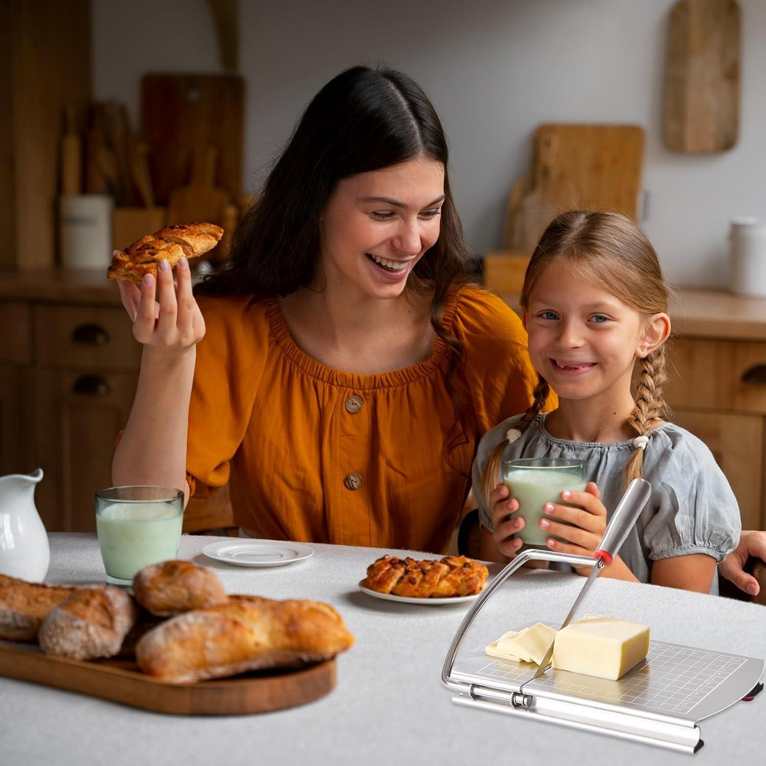 Cortador de Queso YIHAOSSING Acero Inoxidable con Escala 22.86x22.1 cm