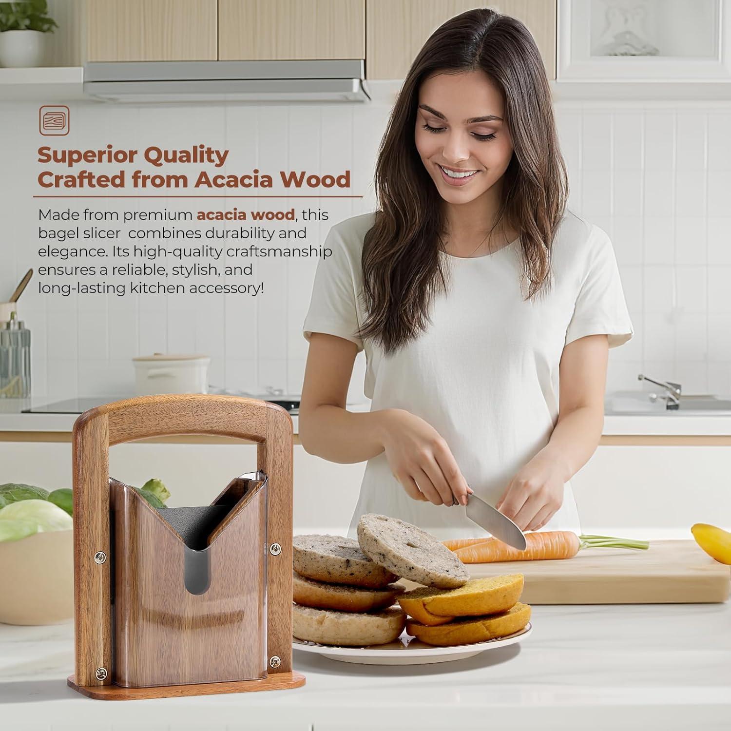 Cortador de Bagels Annie & Mia de Madera de Acacia 15.24 cm