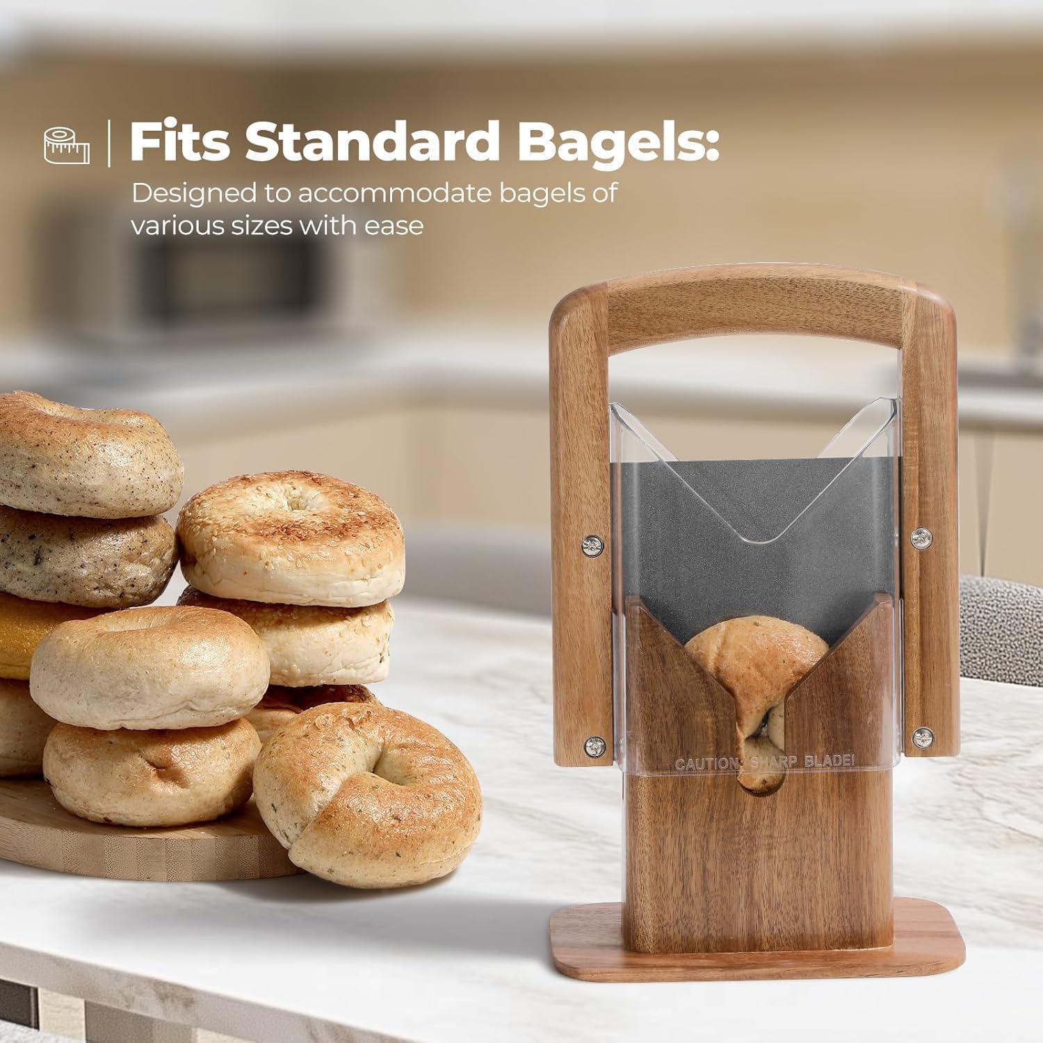 Cortador de Bagels Annie & Mia de Madera de Acacia 15.24 cm