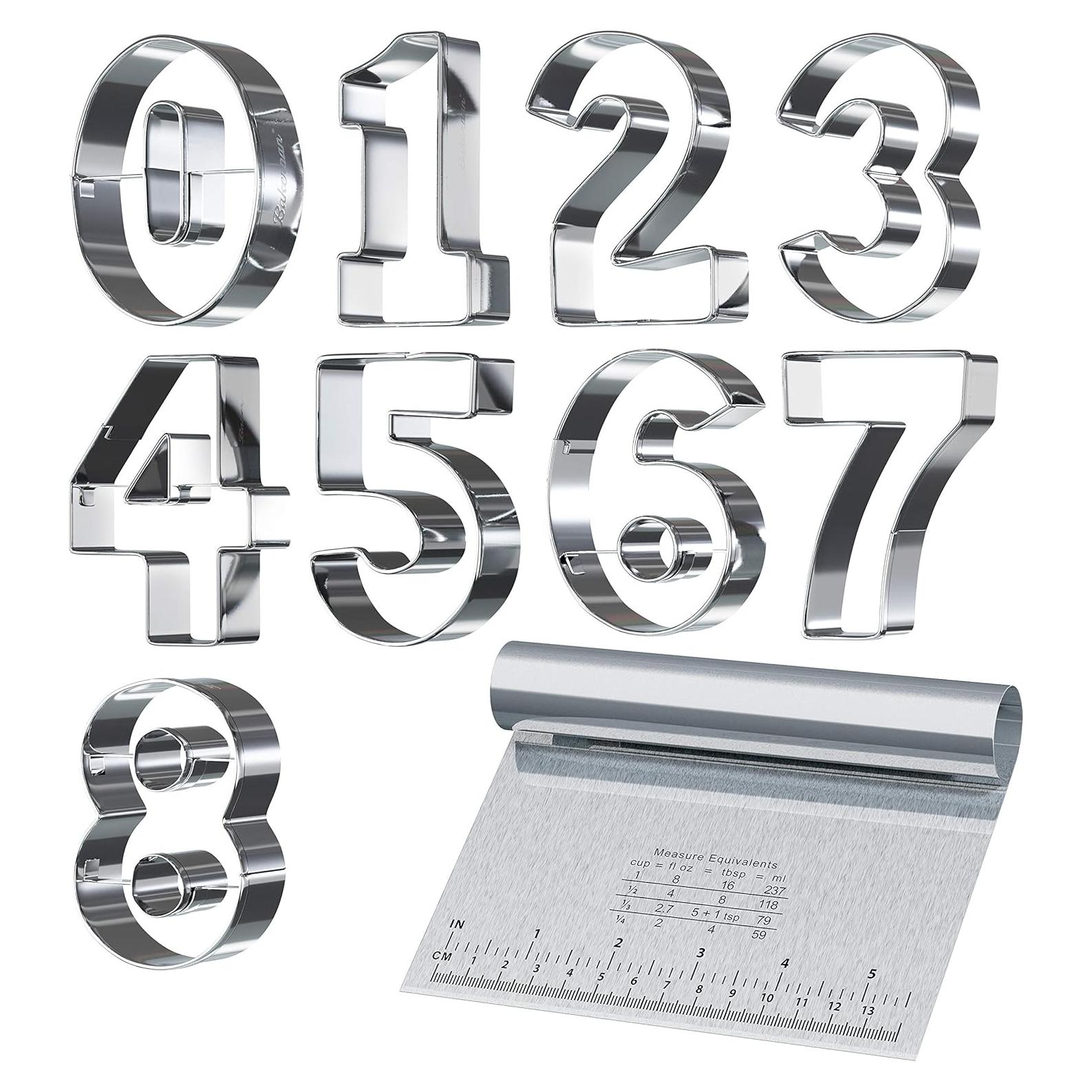 Cortadores de Galletas Bakerpan en Forma de Números 8.89 cm