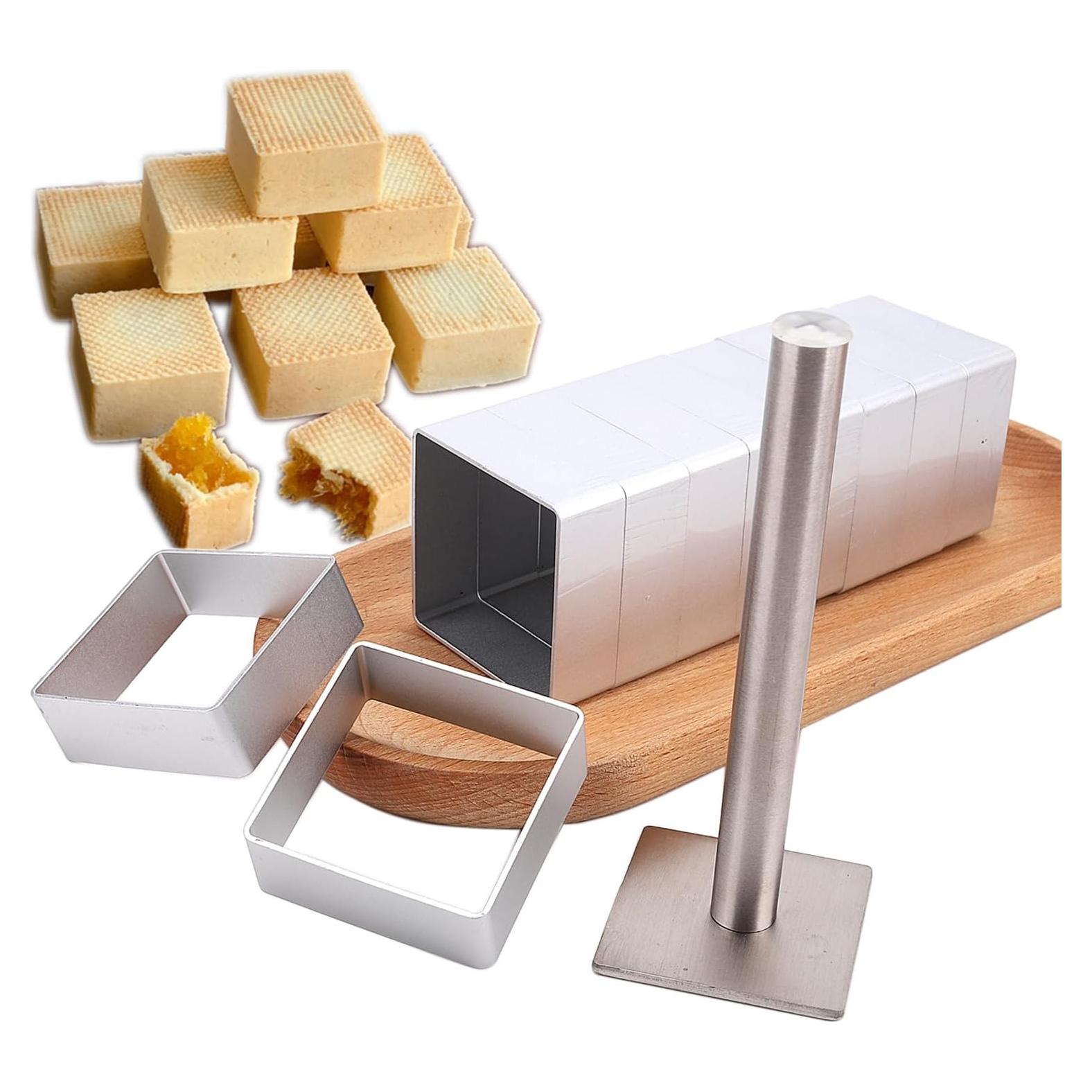 Set de 10 Moldes de Galleta Cuadrados LoBake 4.8 cm con Sello