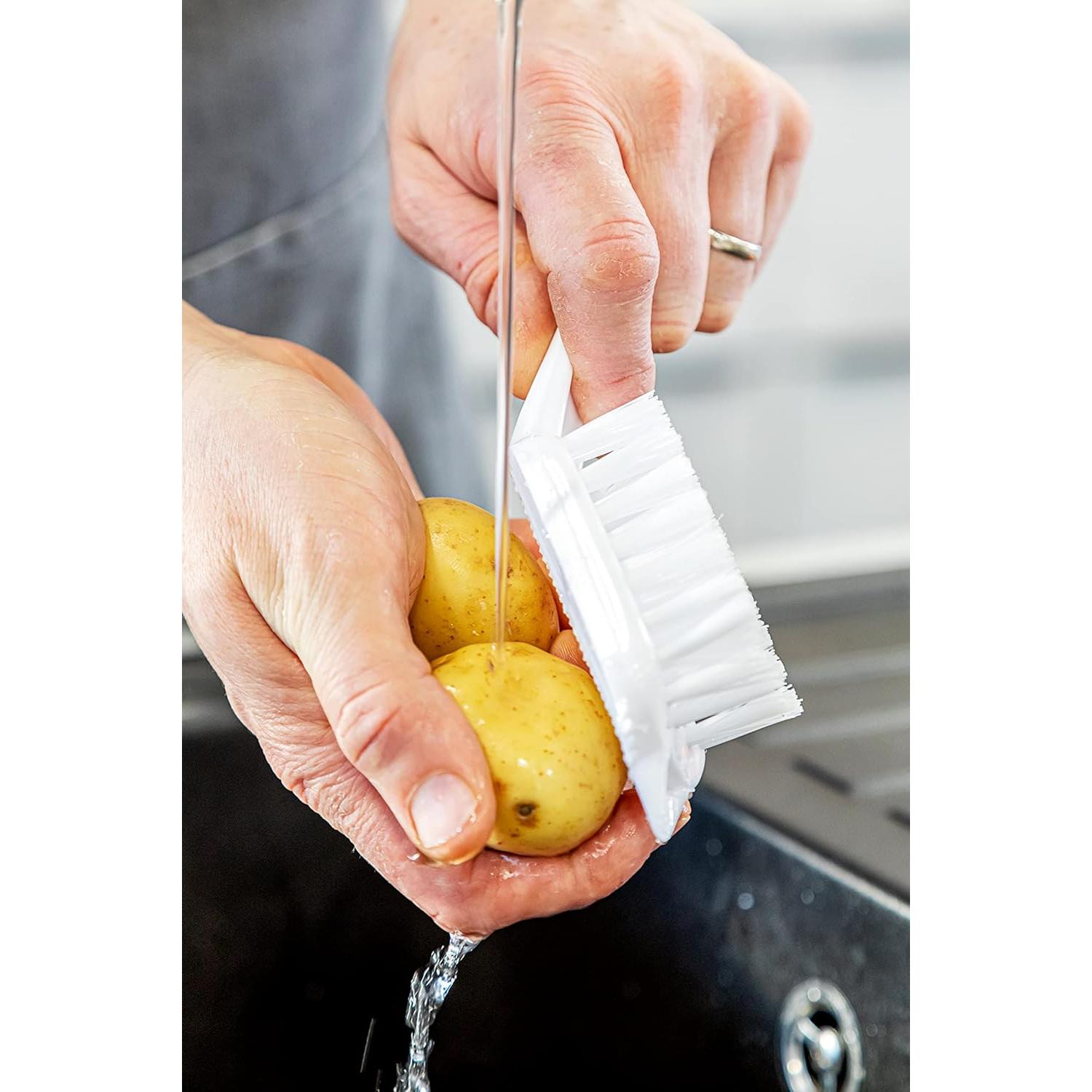 Cepillo de Verduras KitchenCraft, Cerdas Duraderas 16.5cm