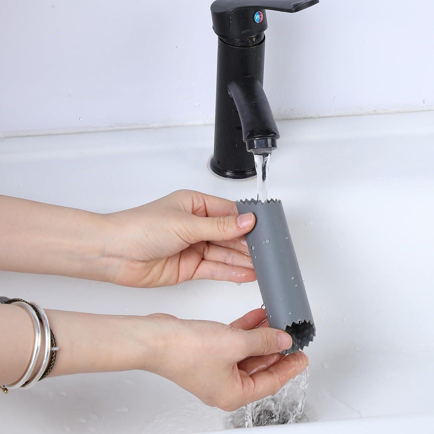 Juego de 4 Peladores de Ajo de Silicona Classicseali