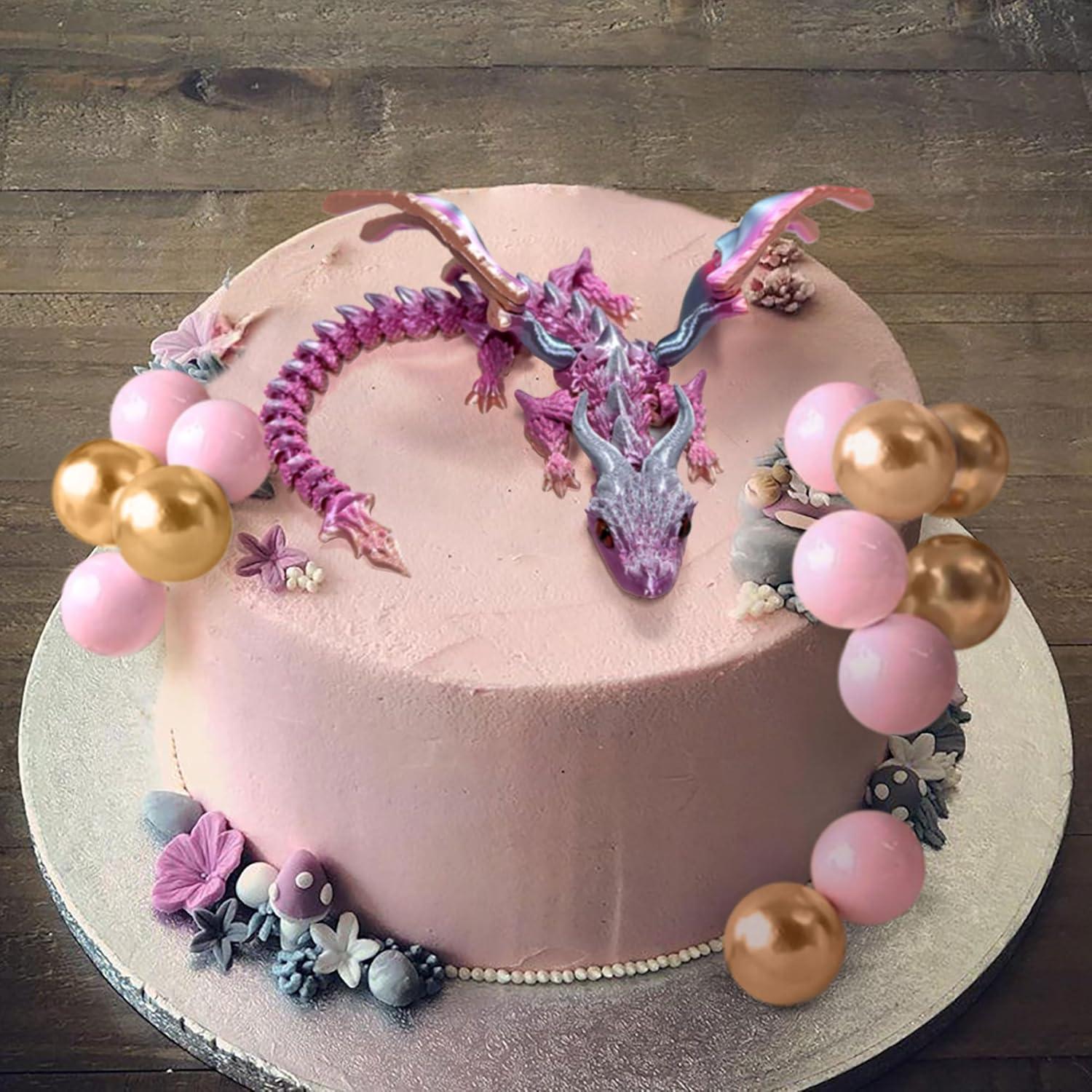 Adorno de pastel dragón 3D Roaring Good Time con huevos y bolas