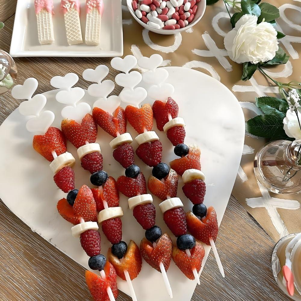 Pinchos de Corazón de Plástico Fun Express - 25 unidades 30.48 cm