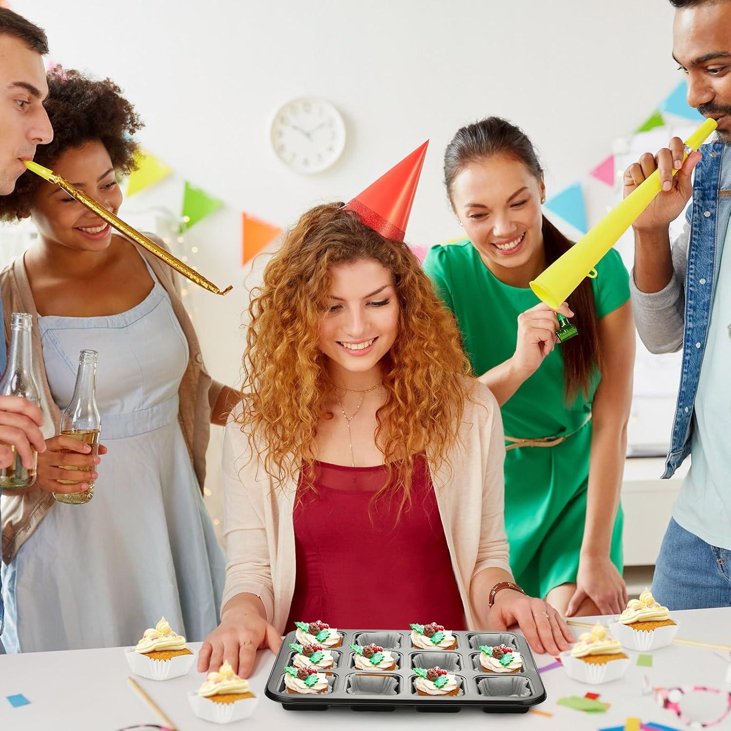 Conjunto de Moldes para Hornear Lallisa 2 Pcs + 500 Forros Cupcakes