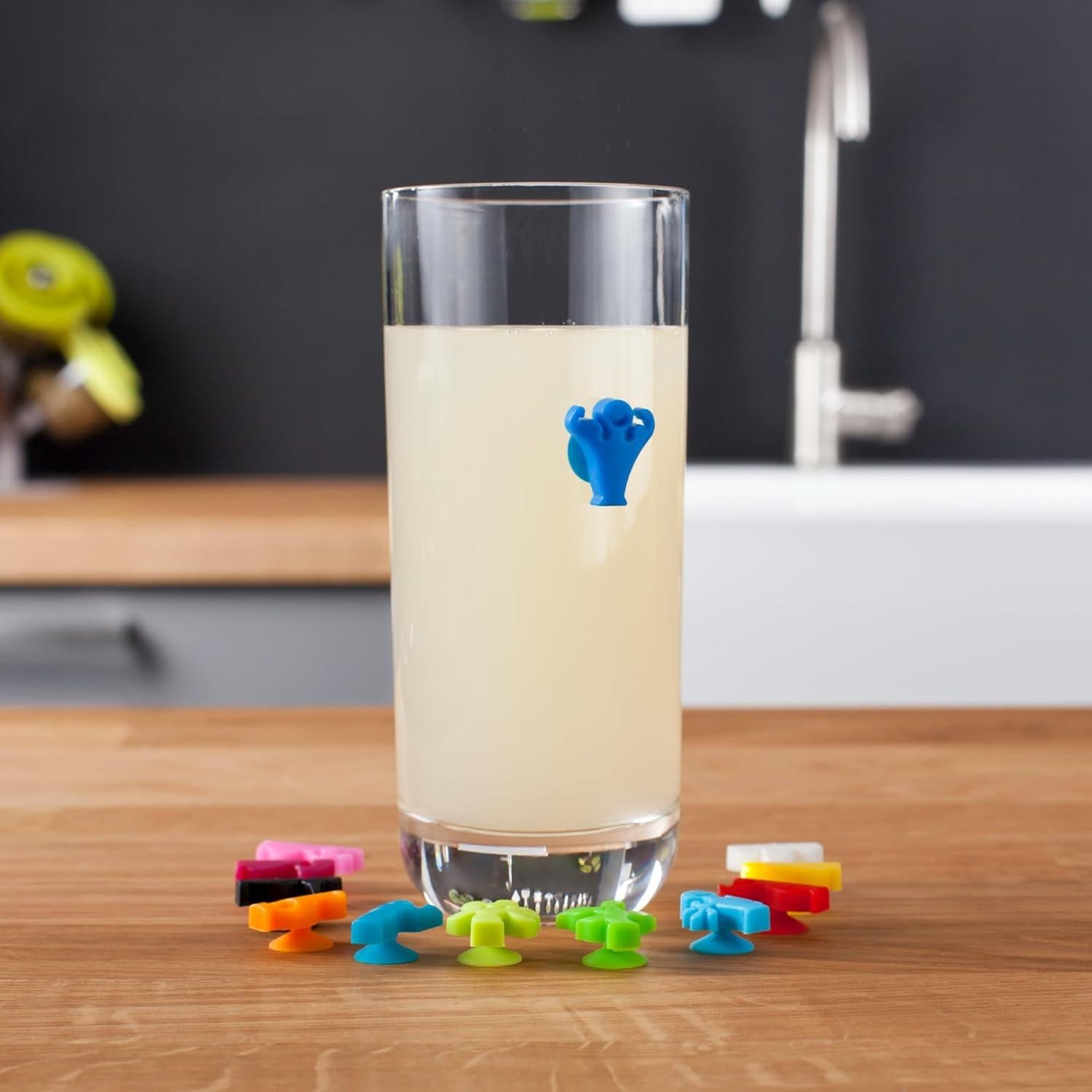 Juego de Marcadores de Vino Vacu Vin - 12 Identificadores Coloridos