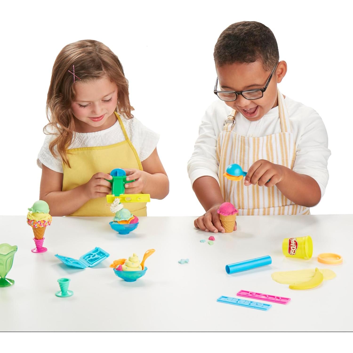 Juego de Fiesta de Helados Play-Doh 22 Herramientas 6 Colores