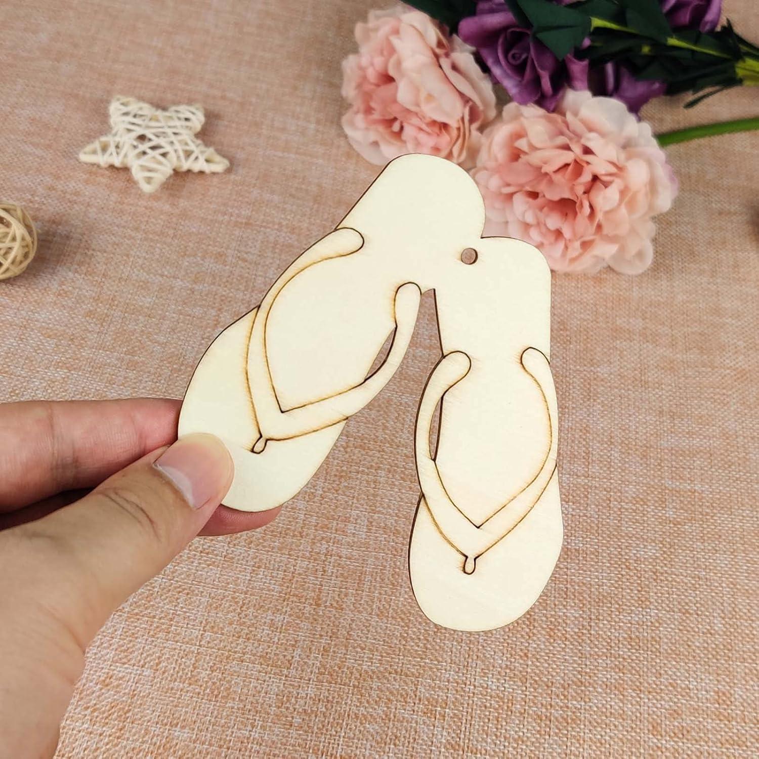 12 Recortes de Madera Pantufla Creaides 9.5x10 cm para Manualidades