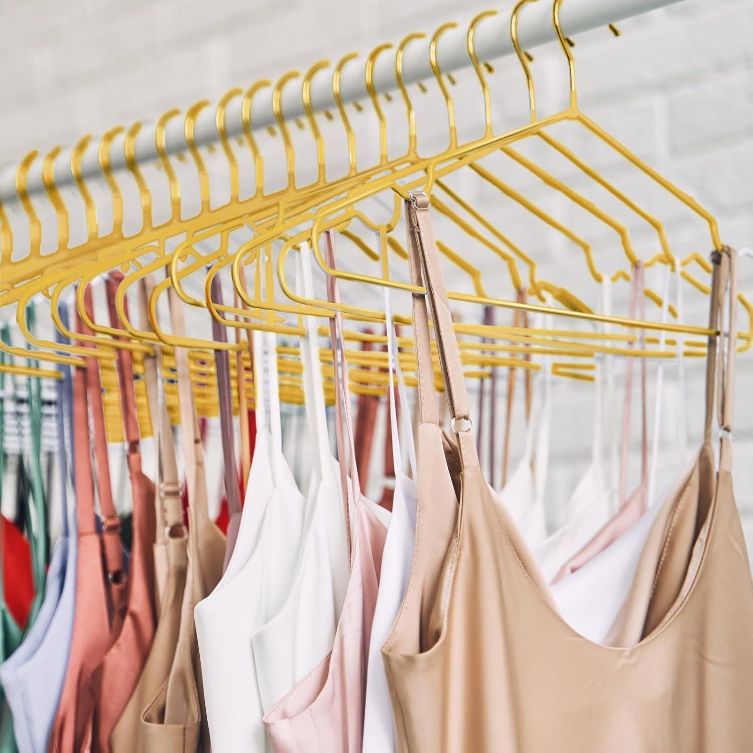 Set de 100 Perchas Doradas Wesiti Ahorra Espacio 45 cm