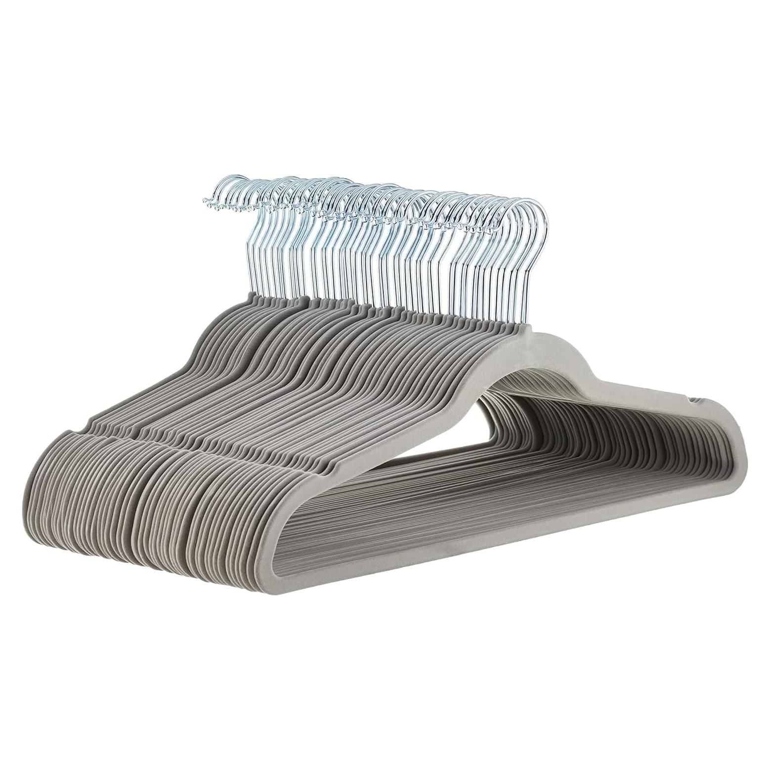 Perchas Antideslizantes Amazon Basics Terciopelo Gris Plata 50 Unidades