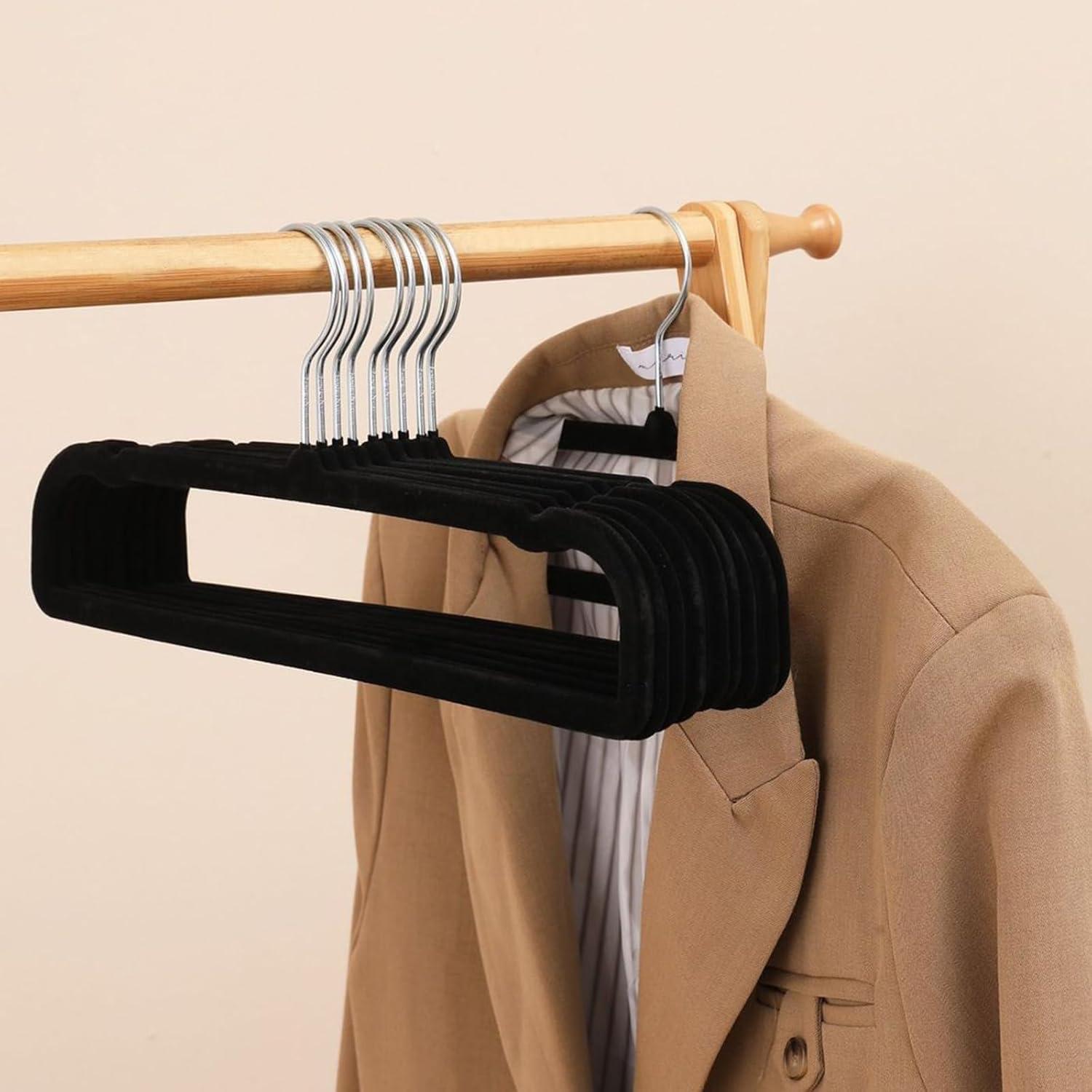 Perchas de Terciopelo BESSER HAUS 20 Piezas Antideslizantes