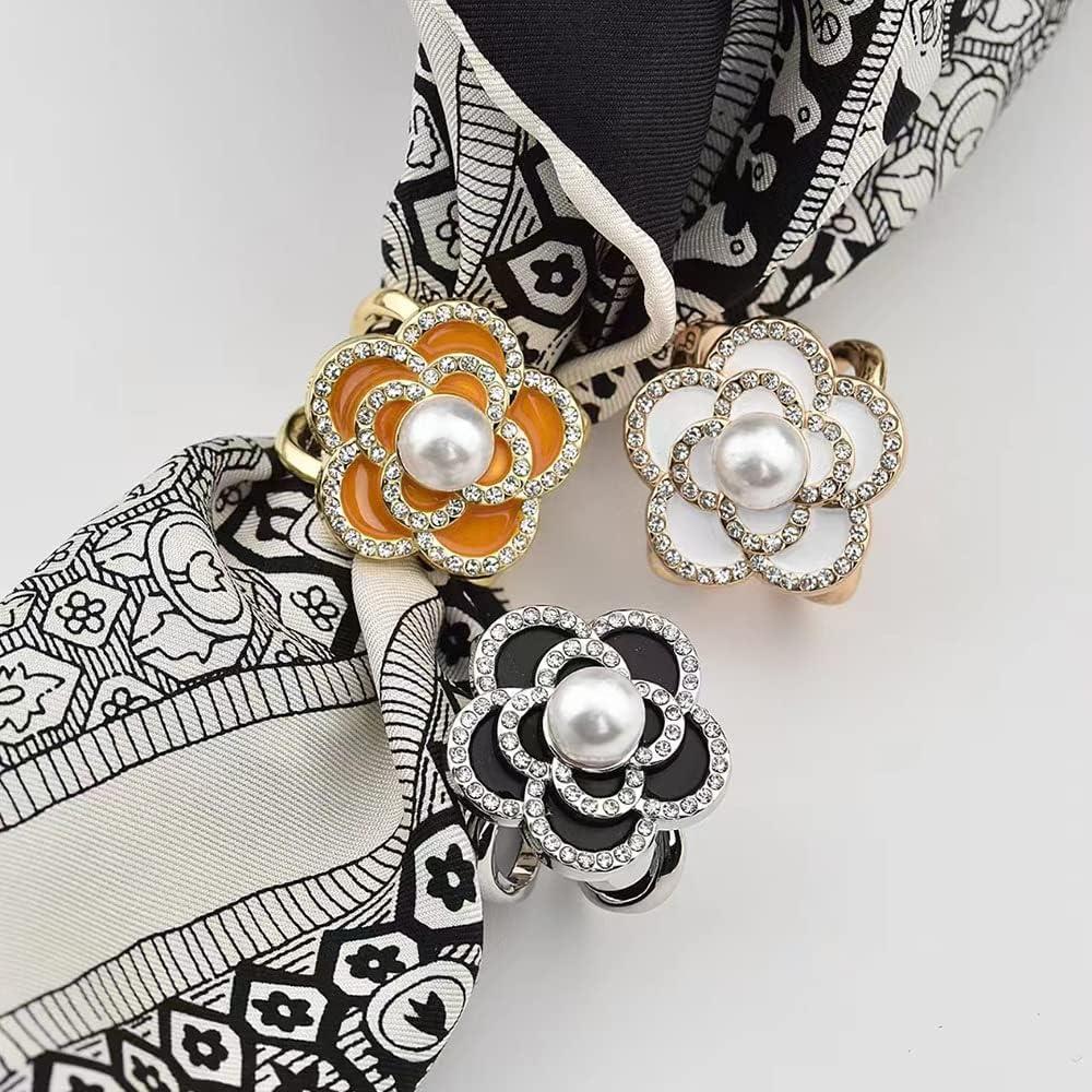 Anillo para Bufanda Camelia Baño de Oro con Perlas y Strass